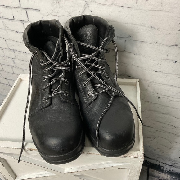 New! Wolverine Black Steel Toe Leather Work Boots Shoes F2413-18 Mens Size 11.5 - Picture 4 of 9